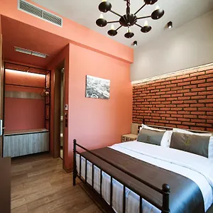 Hotel Taverna Devolli *****